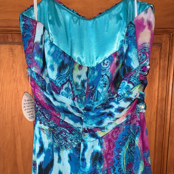 Brand new magenta and blue high-low dress size 7/8 - Picture 4 of 7
